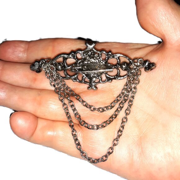 Vintage Broach Pearl Crystal Embellishment Stones Chain Antique Silver Tone - Picture 4 of 5